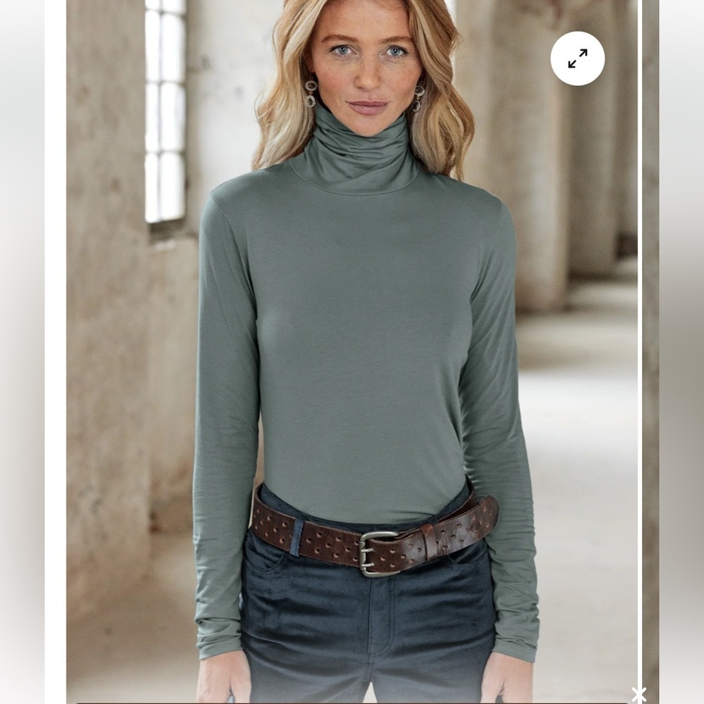 Peruvian Connection Extreme T-Neck | 96% Pima Cotton | light green